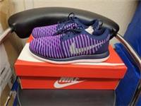 Nike Roshe Two Flyknit GS Trainers Size UK 4.5