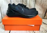 Nike Star Runner Black Trainers Youth Size 3- Free POSTAGE