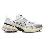 NIKE V2K Trainers UK Size 6.5 BRAND NEW GENUINE RRP £110 #W5