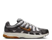 NIKE TECH RESPONSE SL UK SIZE 9 BRAND NEW GENUINE RRP &pound;100 #B9