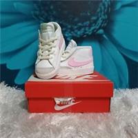 Nike Blazer Mid '77 Toddler's Trainers in White/Pink, Baby's UK 7.5 US 8 EU 25
