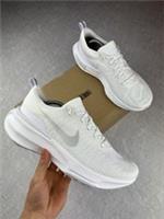 Nike ZoomX Invincible Run FK 3 | White/Platinum | DR2615-103 | FAST SHIPPING £