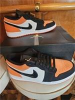 Nike Jordan 1 low gs shattered Backboard GS SIZE 10 UK Eur 45 US 11 ( 553558-128