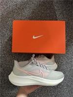 £ Nike Zoom Pegasus 39 Running Shoes Size 5 DH4072-003