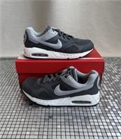 Nike Air Max Junior Trainers Size UK 4 EUR 36.5