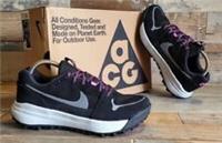 Nike ACG Lowcate Sport Shoes UK 6 EU 40 Retro Trainer's Black/Purple 2021 Ediion
