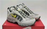 Nike Air Humara Retro Sport Shoes - Mens UK 6 EU 39 Light Bone Volt RRP £145
