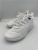 Nike Indoor Sports Shoes Boys Trainers Size UK 3 (REFA7)
