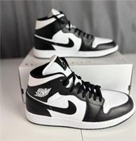 Nike Women's Air Jordan 1 Mid Panda Black White DV0991-101 Trainers Size9