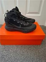 Nike Youth Teen Unisex Terrascout Hiking Trail Boots Size UK 5.5 Black New