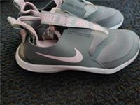 Nike Flex Runner girls slip on trainers, size 1 UK / 33 EU New