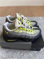 Nike Air Max 95 Black Mens Trainers Sneakers UK Sizes Free Shipping