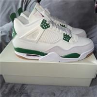 NIKE AIR JORDAN 4 SB PINE GREEN UK8/US9/EU42.5 MENS DR5415-103 BNIB