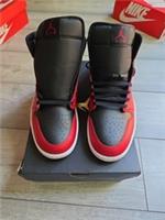 NIKE Air Jordan 1 Mid Sneakers DQ8426061 Black Red White UK 6 EU 40 New Box