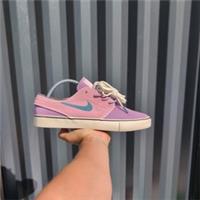 UK 9.5 - Nike SB Zoom Stefan Janoski OG+ Lilac Pink Men's Trainers 5475