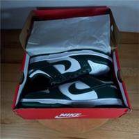 Nike Dunk Low SP Green and White Trainers UK Size 10 Brand New Boxed