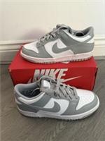 Nike Dunk Low Youth White Light Smoke Grey Trainers FB9109-123 Size UK 6 BNIB