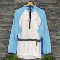 Nike Women's Windbreaker Jacket Large - L Regular
