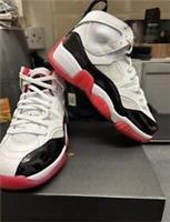 Nike Jordan Jumpman Trey Two Boys Girls Trainers Size Uk 6