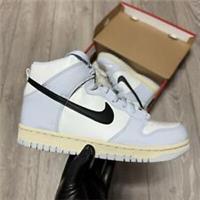 NIKE Dunk High (GS) Summit White / Grey Trainers Size UK 6 DD1399-600