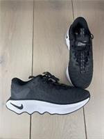 Nike Motiva Black White Black Men's Trainers Limited Stock UK 9.5 BNWOB