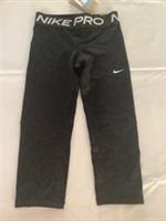 Nike Girls Dri Fit Tight Fit Mid Rise Capri Length Size M