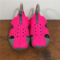 Nike Sunray Protect 2 PS Hyper Pink Sandals US 1Y UK 13.5 EUR 32 20cm 943826-605