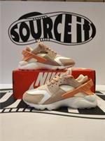 Nike Air Huarache 'Madder Root' Summit White/ Lt Madder Root 5UK/7.5US BRAND NEW