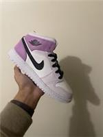 New Release Nike Air Jordan 1 Mid Barely Grape / Pink Lavender UK Size 4