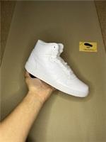 Nike Ebernon mid triple white Uk6 Brand New?
