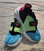 Nike Women's Aqua Rift Blue Green CW7164-400 Size UK 8 No Box New Rare!