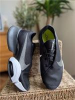 Nike Air Zoom SuperRep 2 trainers UK 8.5 EU 43 New