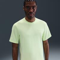 Nike Primary Men's Dri-FIT Short-sleeve Versatile Top - Green - Cotton/Polyester