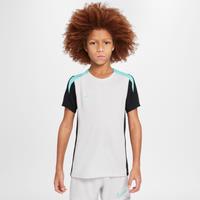 Nike Dri-FIT Strike Older Kids' Short-Sleeve Football Top - Grey - Polyester