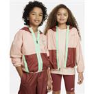 Nike Outdoor Play Older Kids' Woven Jacket - Pink