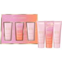 Baylis & Harding Jojoba, Vanilla & Almond Oil gift set for hands with almond oil