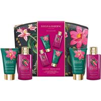 Baylis & Harding Boudoire Tropical Paradise gift set toiletry bag
