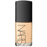 NARS Sheer Glow Foundation hydrating foundation shade SALZBURG 30 ml