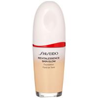 Shiseido Revitalessence Skin Glow Foundation light illuminating foundation SPF 30 shade Porcelain 30 ml
