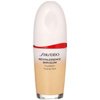 Shiseido Revitalessence Skin Glow Foundation light illuminating foundation SPF 30 shade Birch 30 ml
