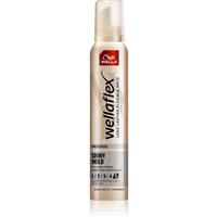 Wella Wellaflex Shiny Hold styling mousse for shine 200 ml