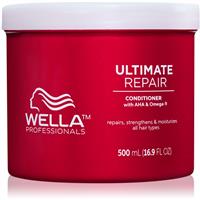 Wella Professionals Ultimate Repair Conditioner moisturising conditioner for damaged and colour-treated hair 500 ml