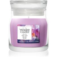 Yankee Candle Wild Orchid scented candle Signature 110 g