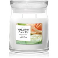 Yankee Candle Blooming Love scented candle 368 g