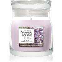 Yankee Candle Dried Lavender & Oak scented candle Signature 110 g