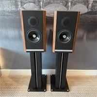 Ex Display - Kudos Titan 505 Bookshelf Speakers - Walnut