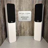 Pre-Loved - Q Acoustics Q 5040 Floorstanding Speakers - Satin White