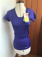 reebok purple violet playdry fitted tight training top easytone xs m is tight fi - XS regular tho is very tight fit