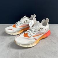 Reebok Zig Kinetica Horizon Women's Running Trainers Size UK 4.5 New