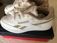 Reebok Club C Revenge Footwear White Brown Unisex Casual Shoes 100033160 Size 6